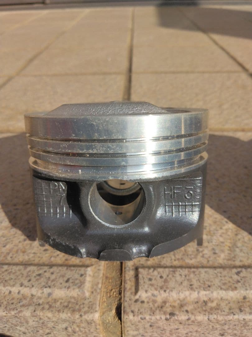 シビックエンジンピストン PM7。6個セット アルミ製