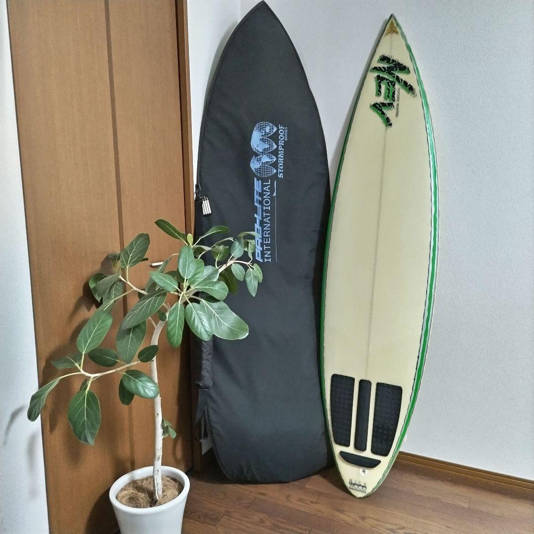 ヴィンテージ サーフボード　NEV 　ハードケース付き