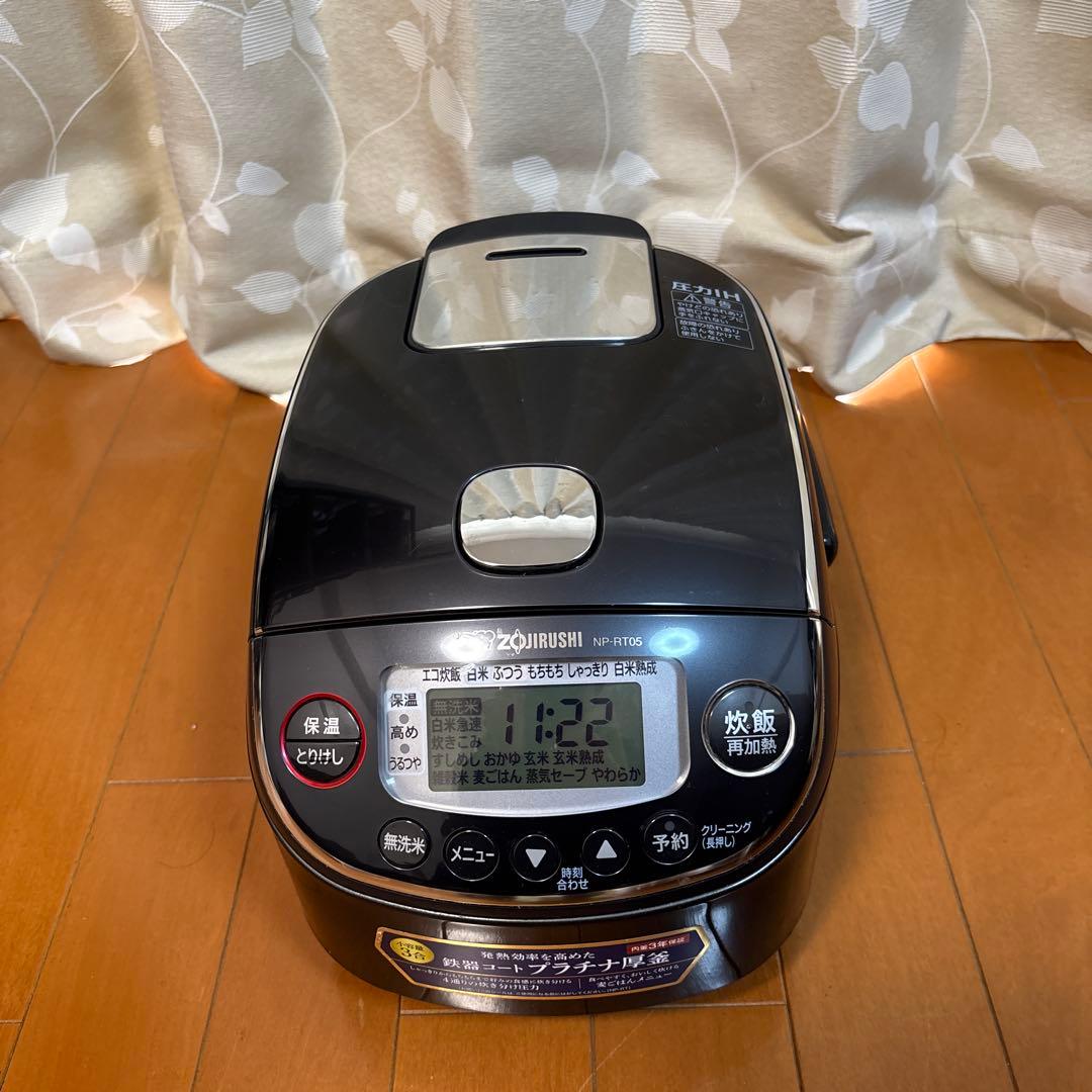 象印　圧力IH炊飯ジャー　極め炊き　NP-RT05