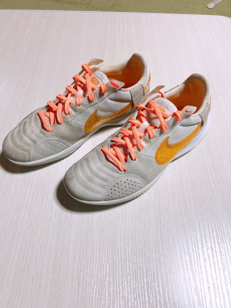 NIKE ガト　26㎝