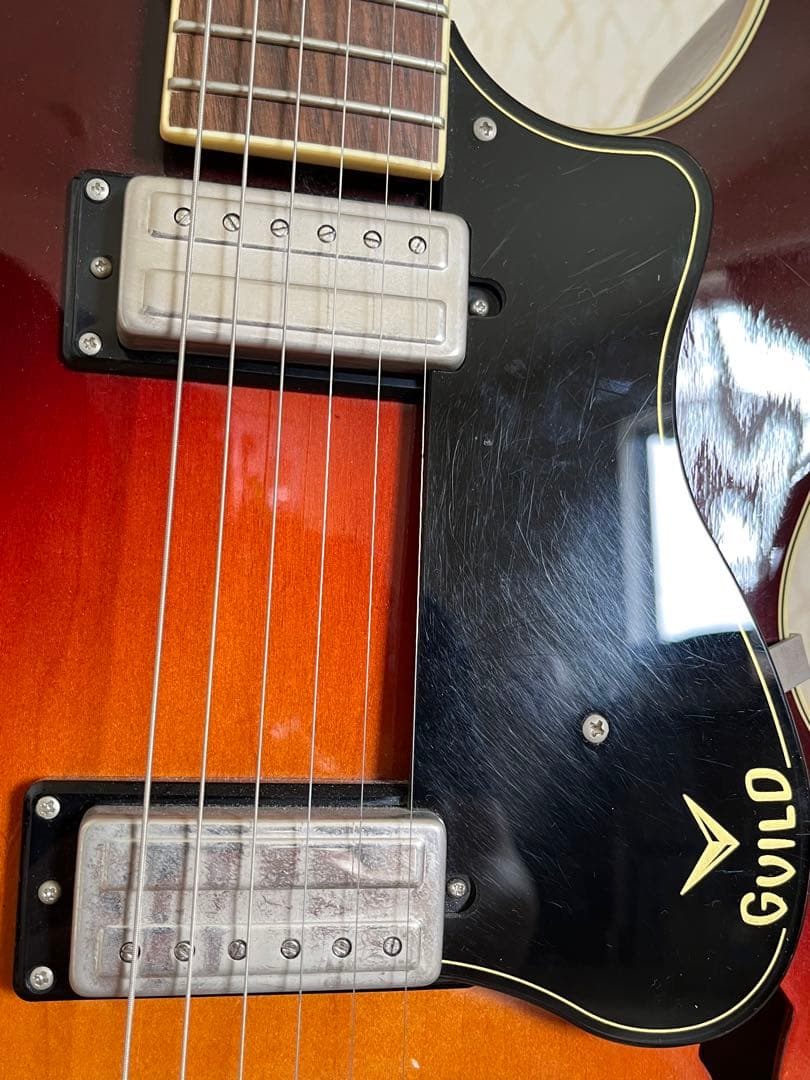 Guild フルアコースティックギター サンバースト