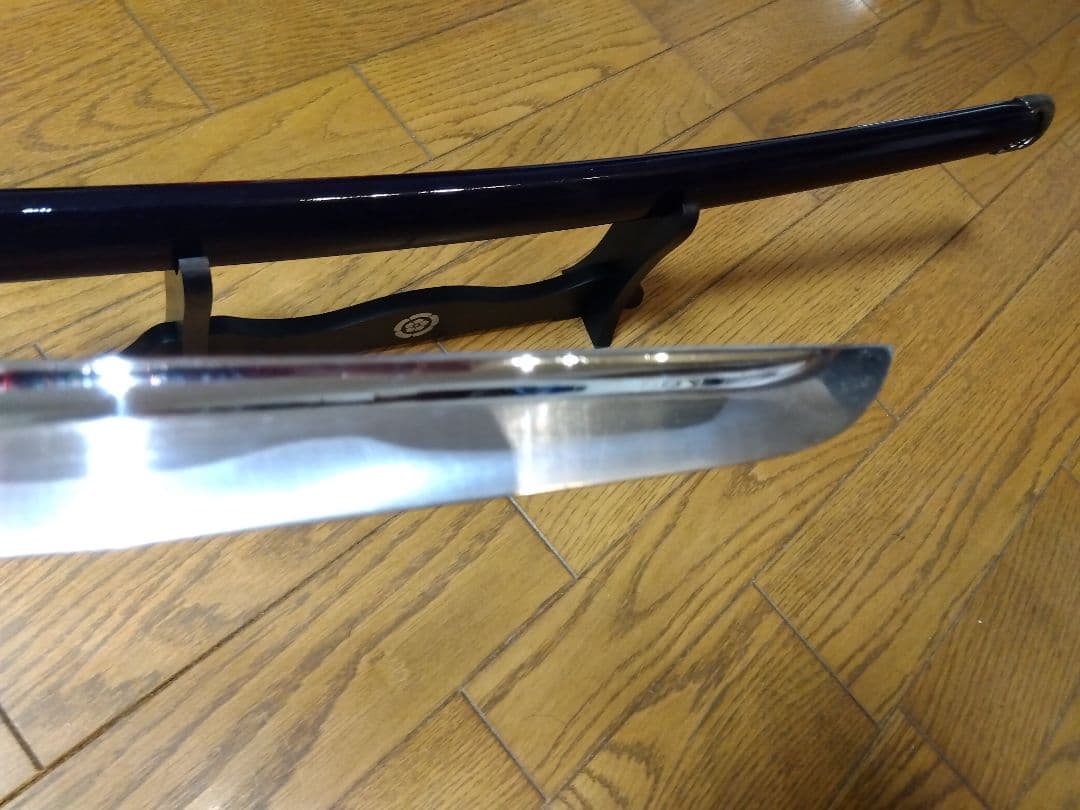 織田信長　レプリカ　模造刀と織田信長　家紋入り刀置き