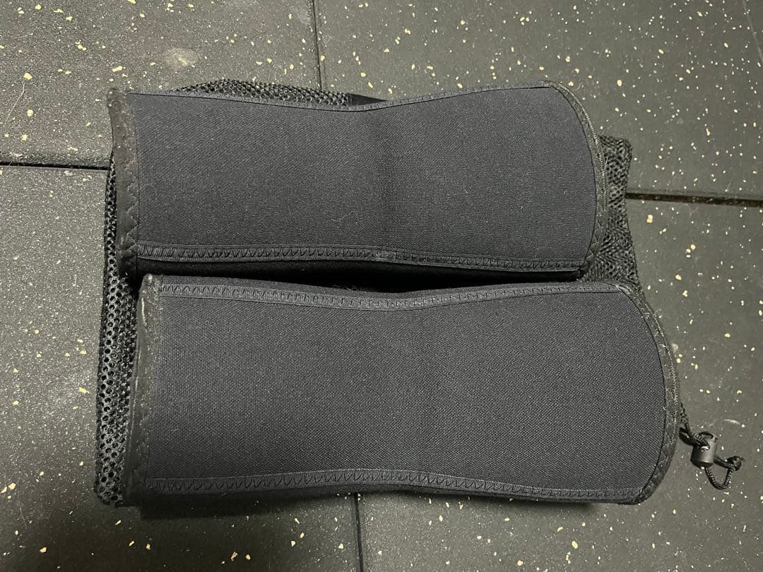 A7 ニースリーブ RIGOR MORTIS S black