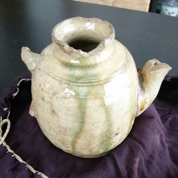 値下しました‼織部花入れ