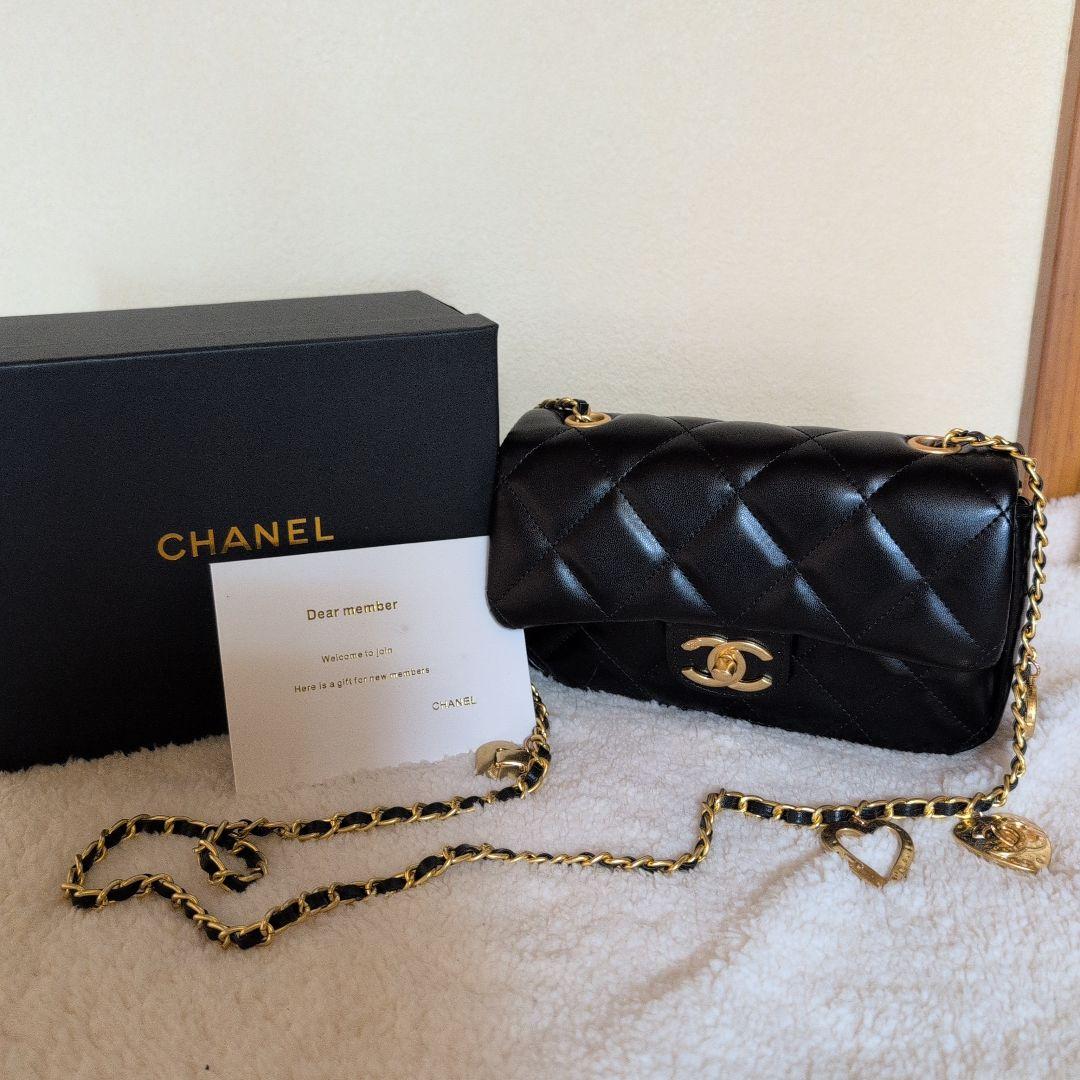 新品シャネル ノベルティ ゴールド金具 ハートチェーン ショルダーバッグ 黒