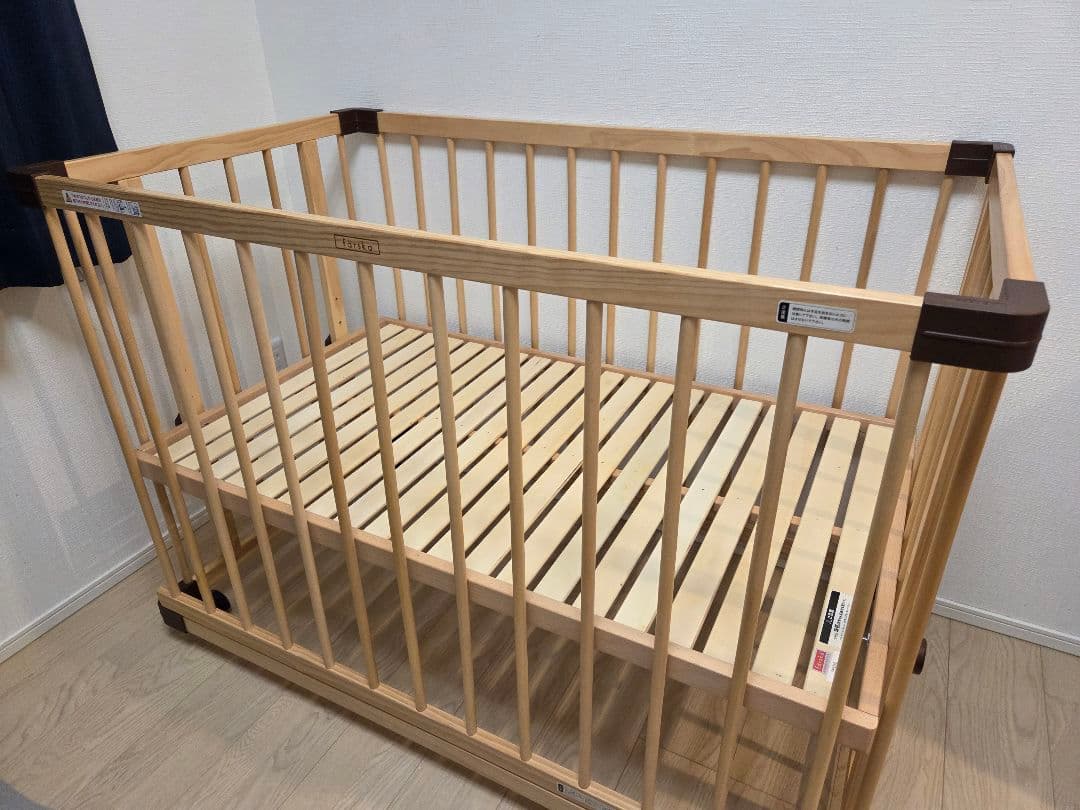 farska ファルスカ ベッドサイドベッド 03 ベビーベッド　天然木