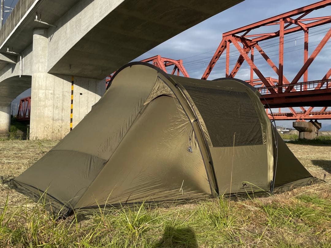 TOMOUNT トンネルテント 軽量ナイロン製 【GEM Nylon Tent】