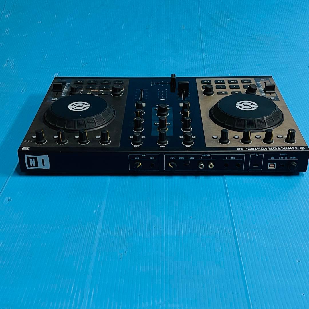 TRAKTOR KONTROL S2 動作品