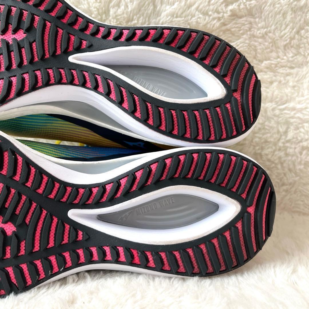 【美品】ミズノ ウエーブリベリオンフラッシュ 27cm