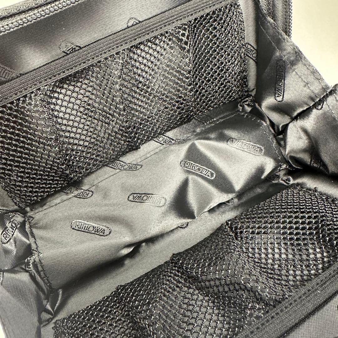 【非売品】RIMOWA Lufthansa アメニティキット メタリックシルバー