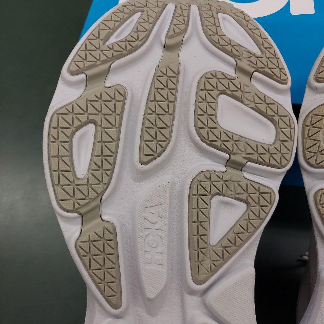 HOKA ONE ONE　ボンダイ８　10D(28.0cm)