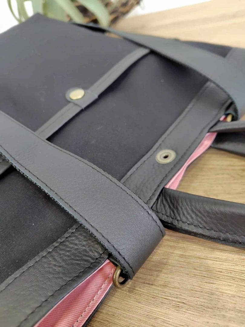 【専用】/2025tambourineタンバリンネイビー×白/牛革A4トー