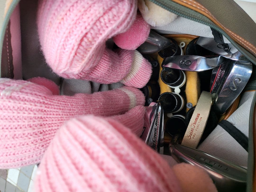 レディース　ゴルフバッグ　トラサルディ　ハーフセット