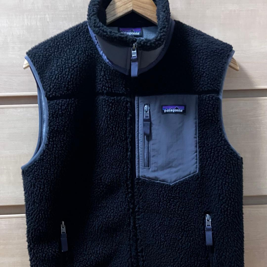 美品【冬物セット割】パタゴニアpatagoniaボアベスト　レトロXベスト黒S