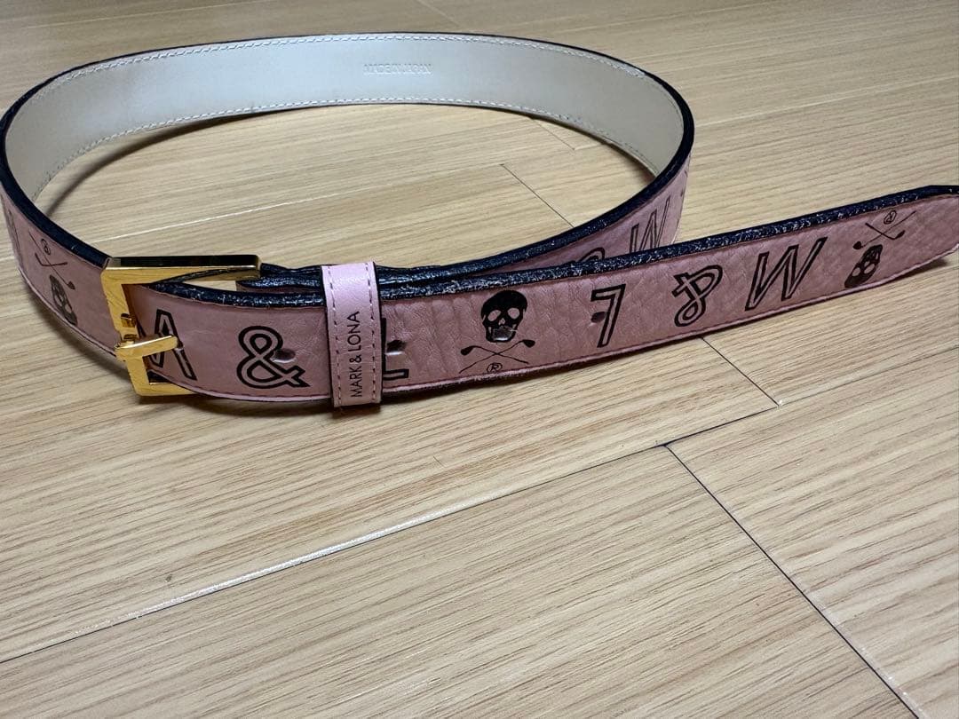 スカルプリント ピンクベルト ゴールドバックル