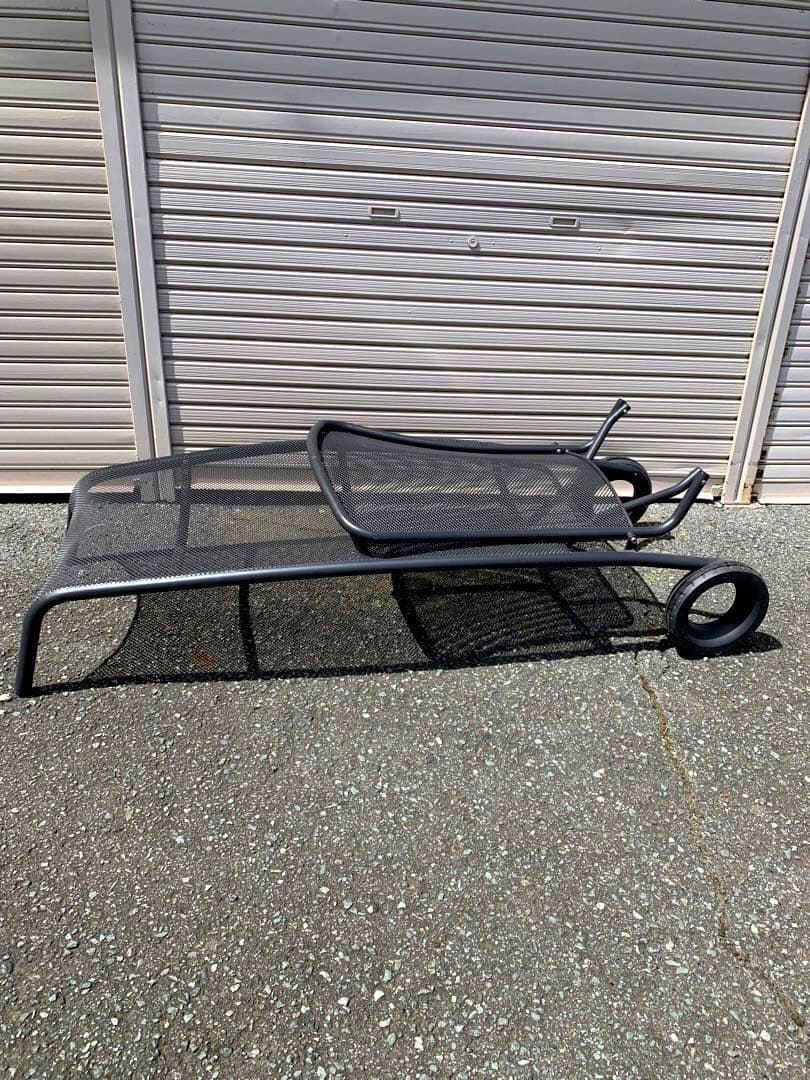 コロ付きメタルガーデンベッド