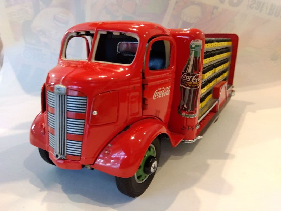 コカ・コーラ ボトル積載トラック（海外製）