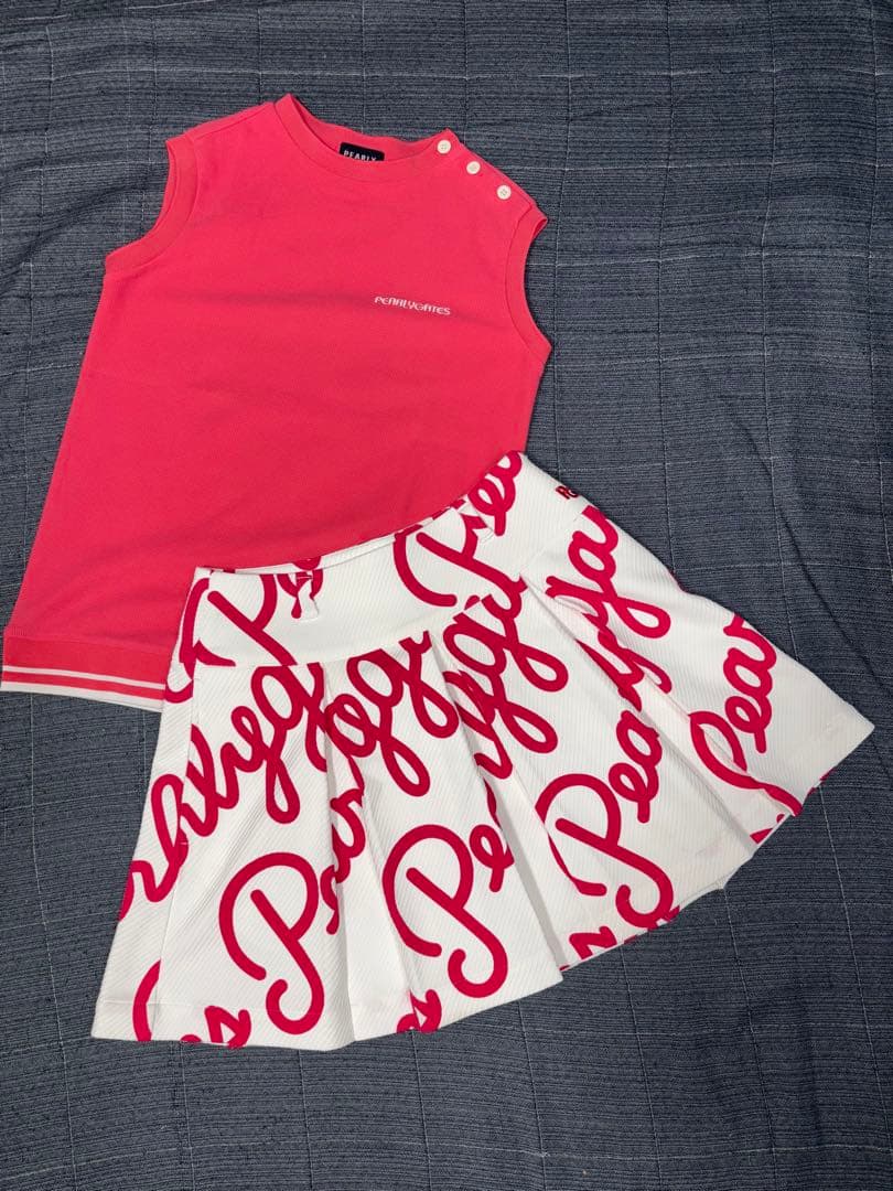 （美品）パーリーゲイツ 、筆記体ロゴグラフィック柄、セットアップ、サイズ0と00