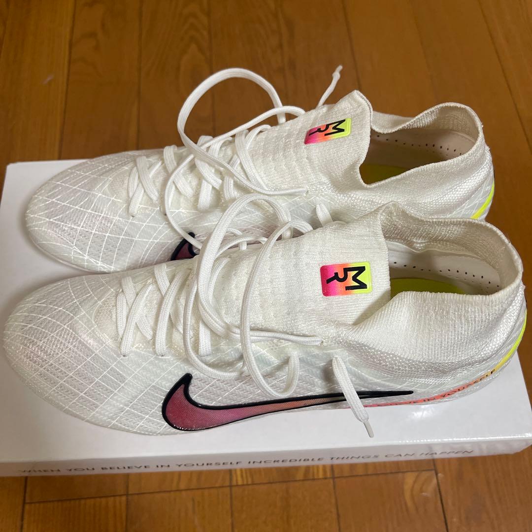 NIKEラッシュフォードマーキュリアル