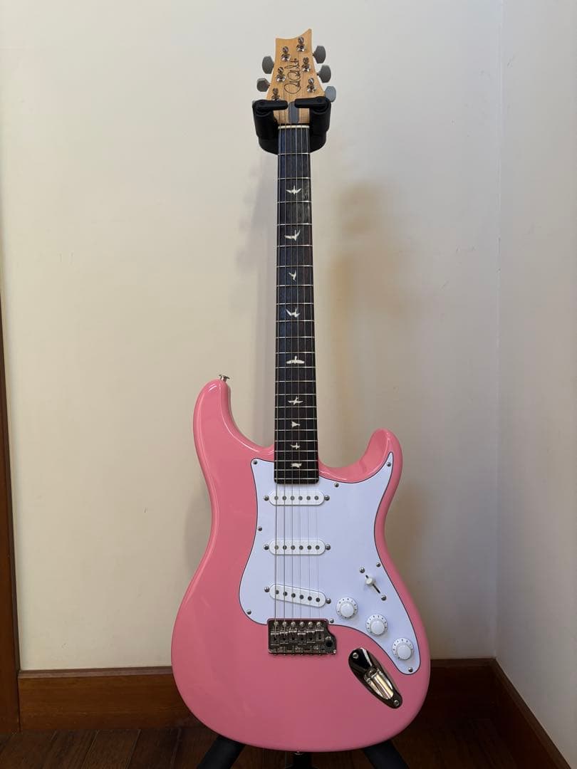 ギター PRS Silver Sky Roxy Pink
