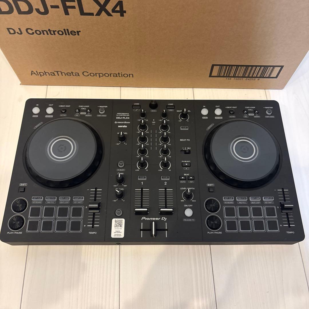 ほぼ新品！Pioneer DDJ FLX4 試用のみ 箱あり