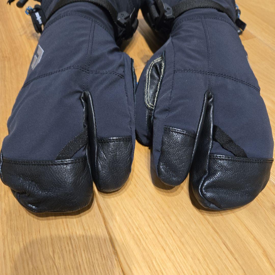  ソロイストフィンガーSサイズ　モンベルのリーシュ付き