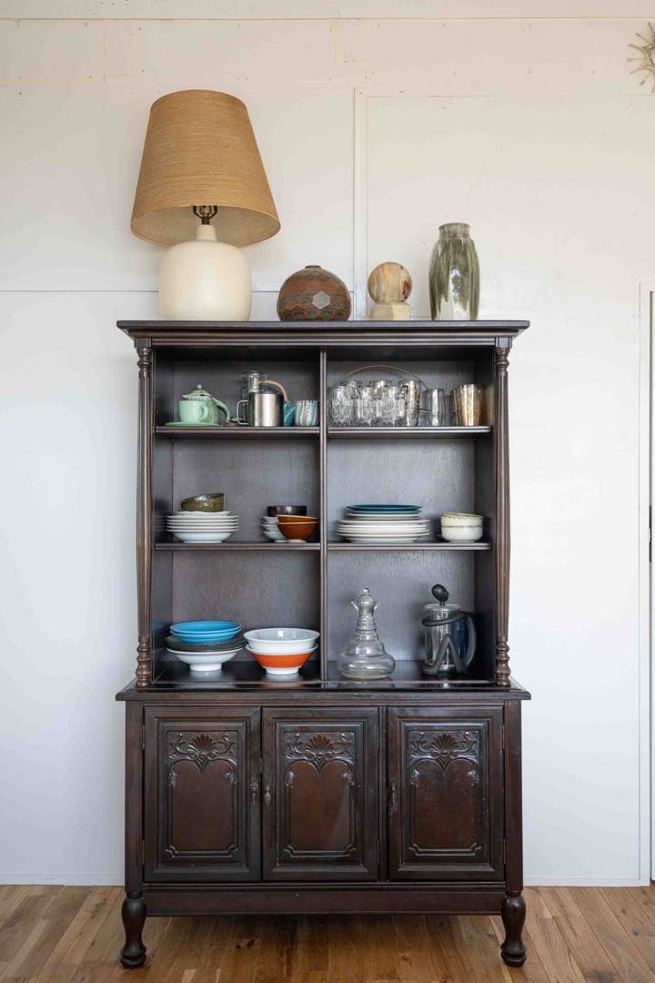 英国クラシック キャビネット アンティーク 食器棚 飾り棚 カップボード 収納