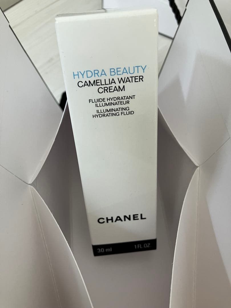 イドゥラ　ウォータリークリーム