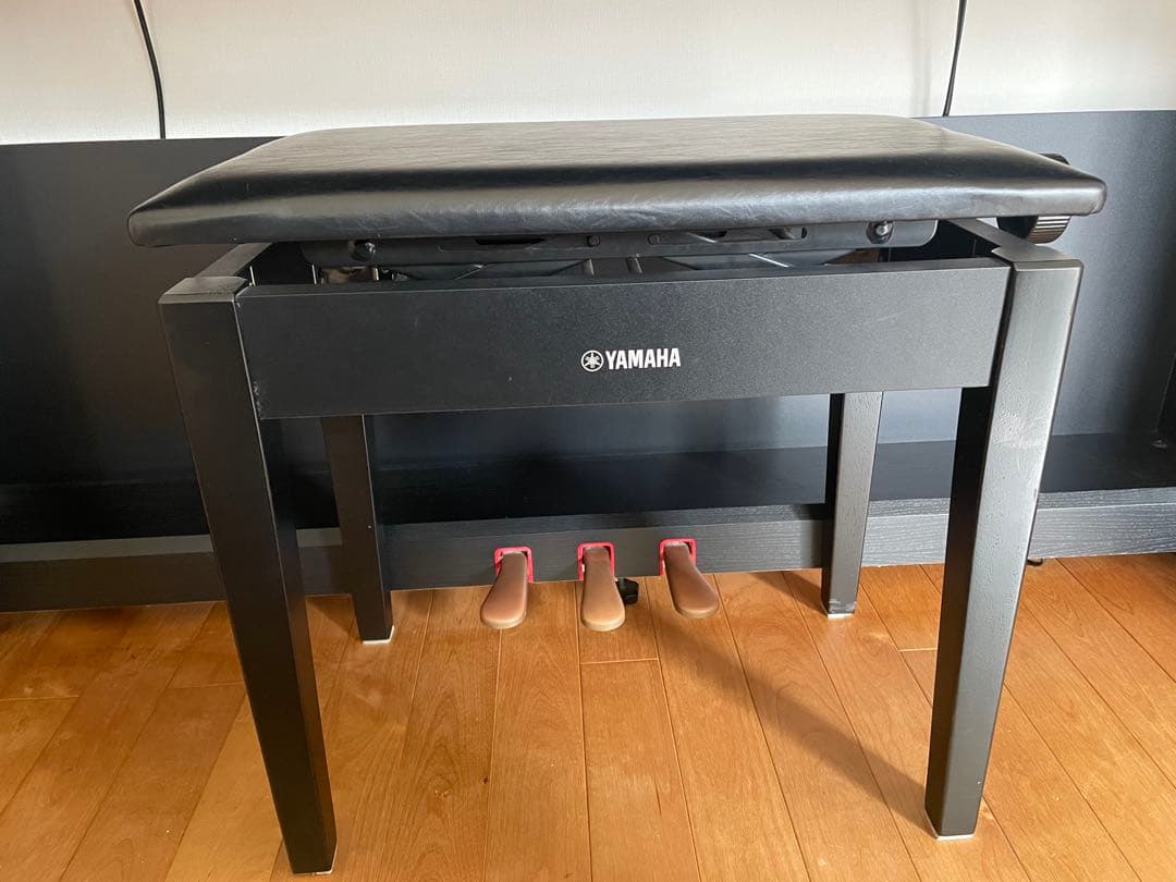 YAMAHA ARIUS 電子ピアノ（椅子・説明書・名曲50選付き・別出品）