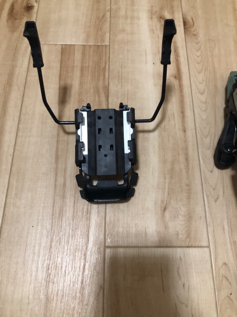 未使用品、送料無料 アトミック シフトビンディング 《2025》