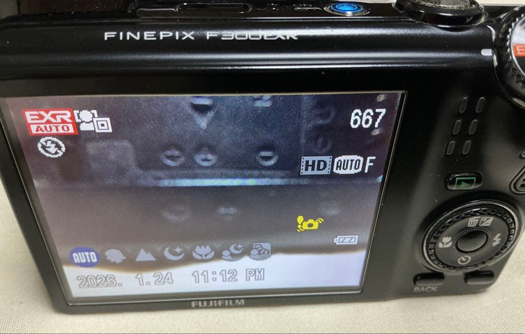 FUJIFILM デジタルカメラFINEPIX F300EXR 黒 コンデジ