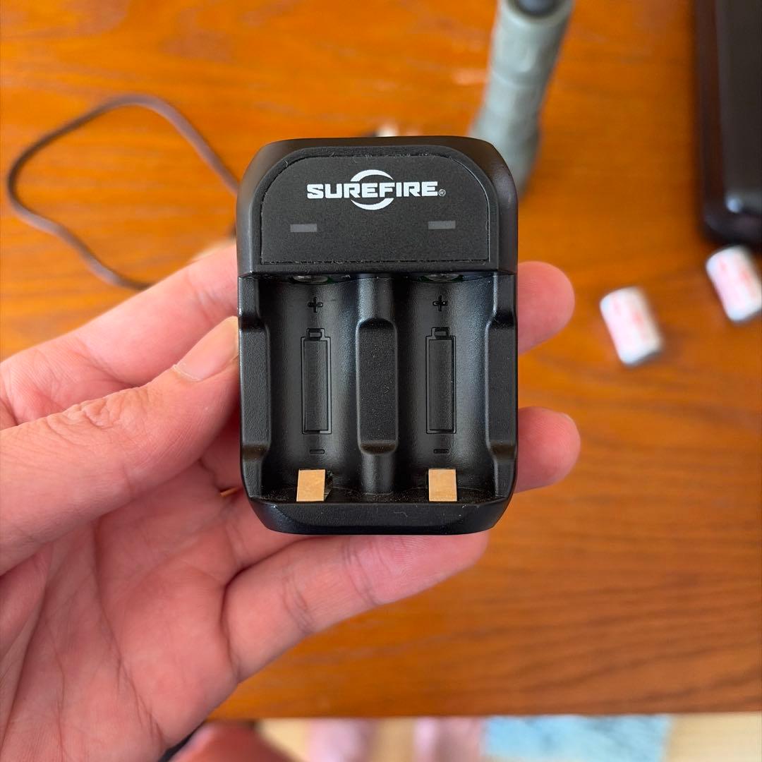 SUREFIRE(シュアファイア)ライト＋サブロック