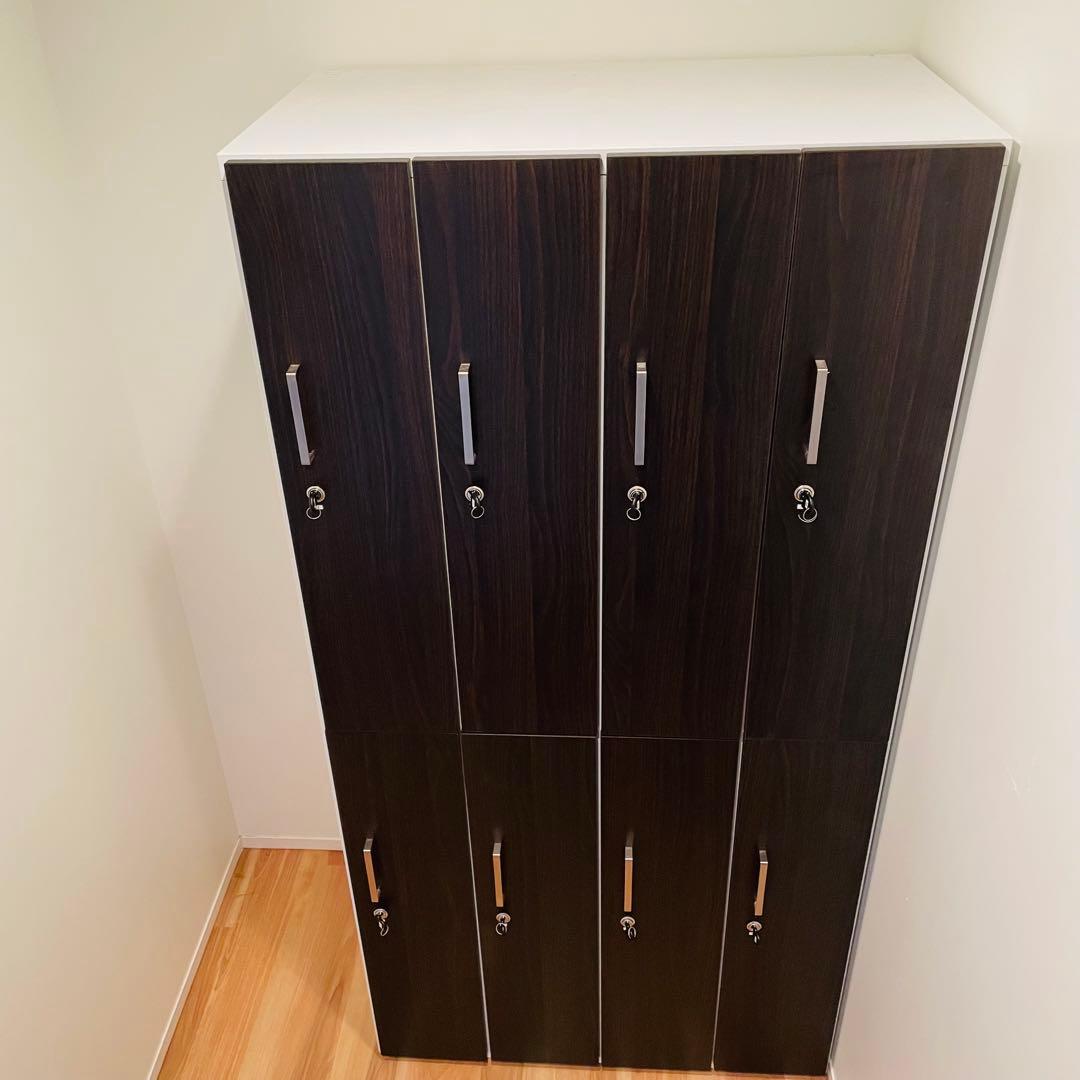 【美品】業務用ロッカー 8扉 鍵付き キャビネット 幅91×奥行55×高さ179