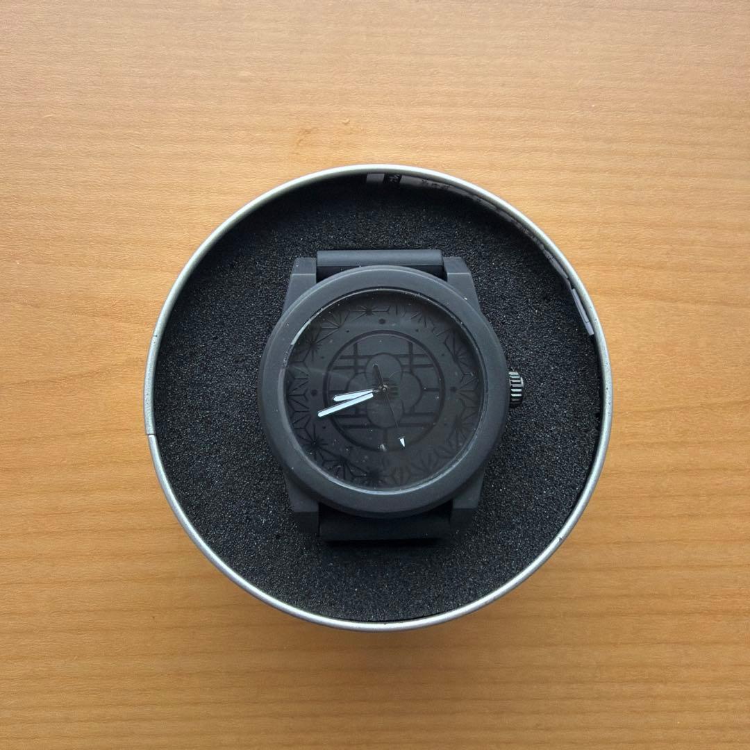 鈴華ゆう子　バースデー記念モデル腕時計