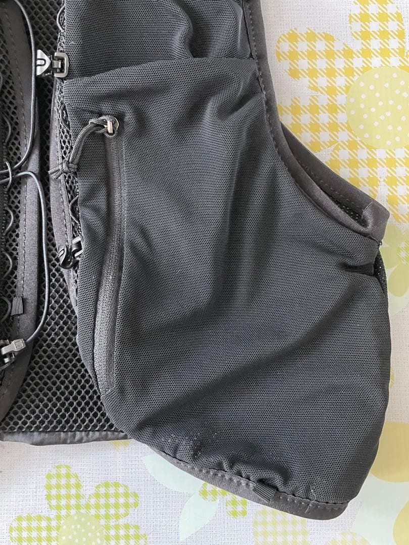 Salomon ADV HYDRA VEST 8L Mサイズ