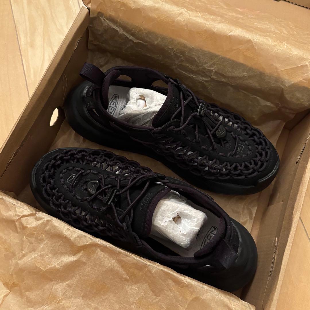 KEEN キーン ウィメンズ ユニーク ダブルケー23.5cmブラック×ブラック