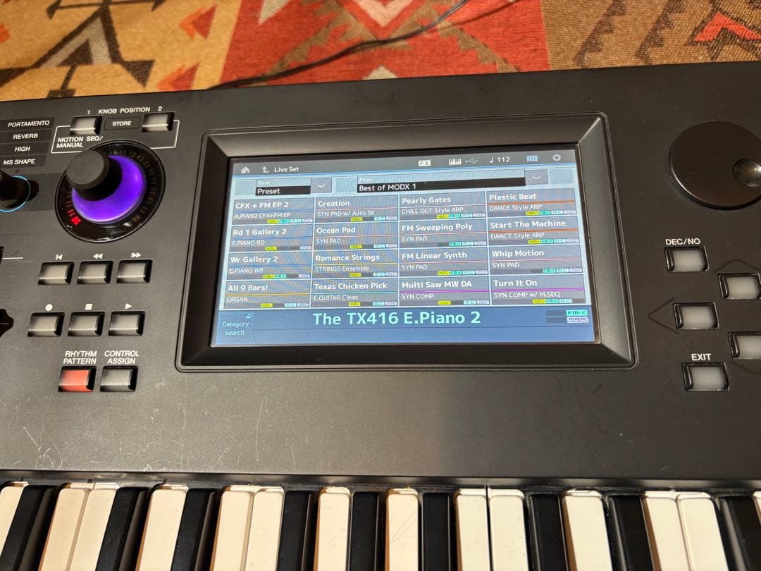 Yamaha MODX6 シンセサイザー 61鍵盤