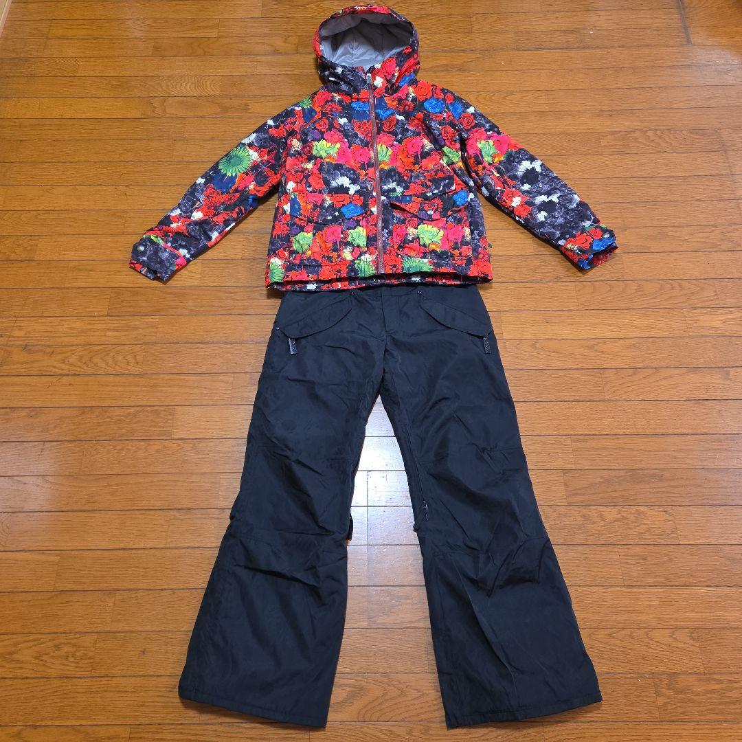 BURTON × ASICS　スノボーウェア　レディース　S～M