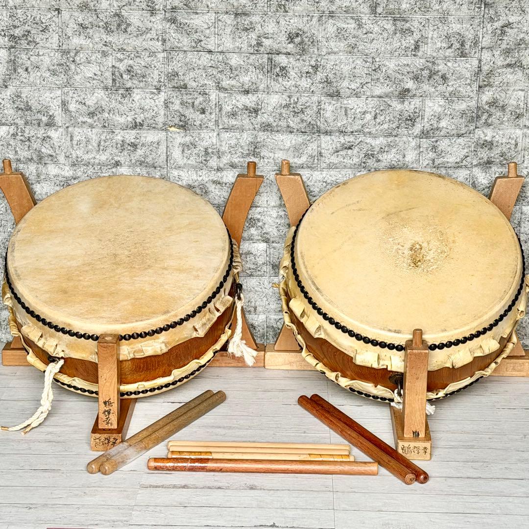 短胴和太鼓 打面一尺三寸・全長七寸・短胴羅武・台座付