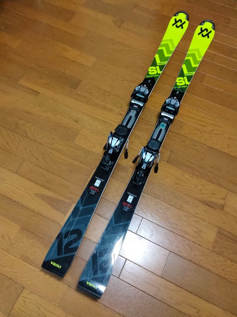 美品 2024-2025 VOLKL レースタイガーSL WC D 165cm