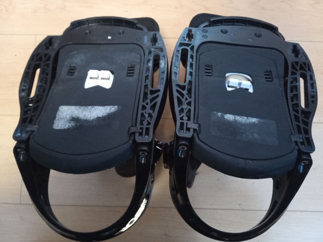 ハレさん専用　BURTON　スノーボード　ビンディング　Est専用　ブラック