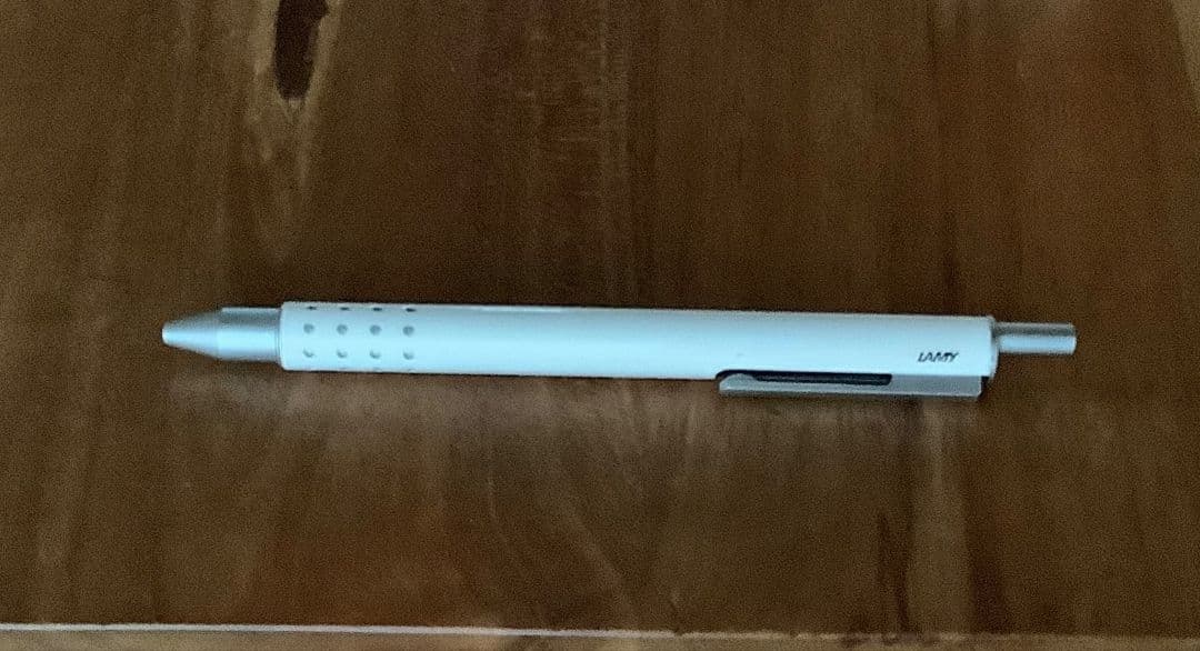 LAMY スイフト　ホワイト