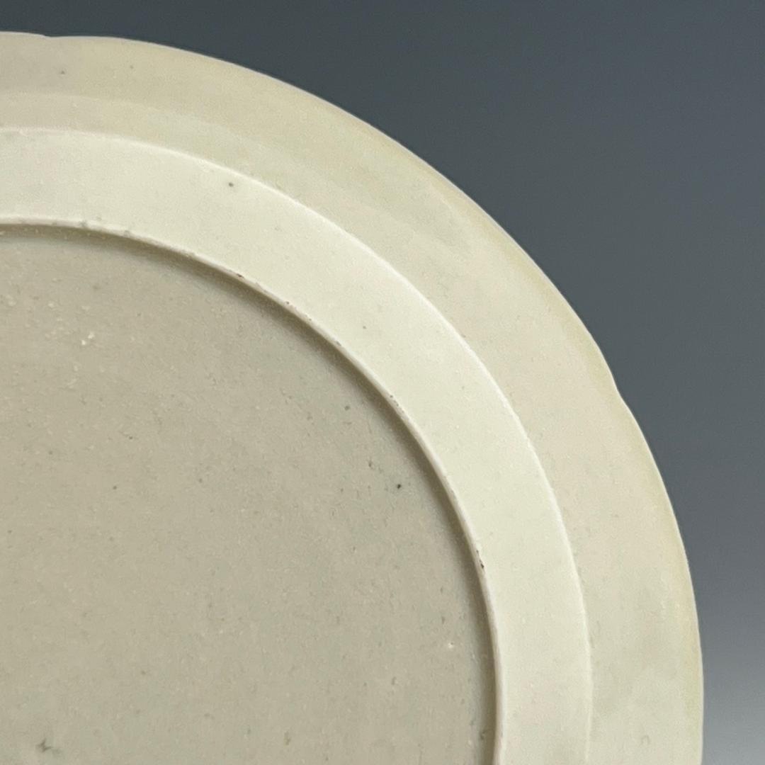 定窯 白磁陵花小盤 陰刻双魚紋 宋時代 擺件 古玩 中国美術 621b