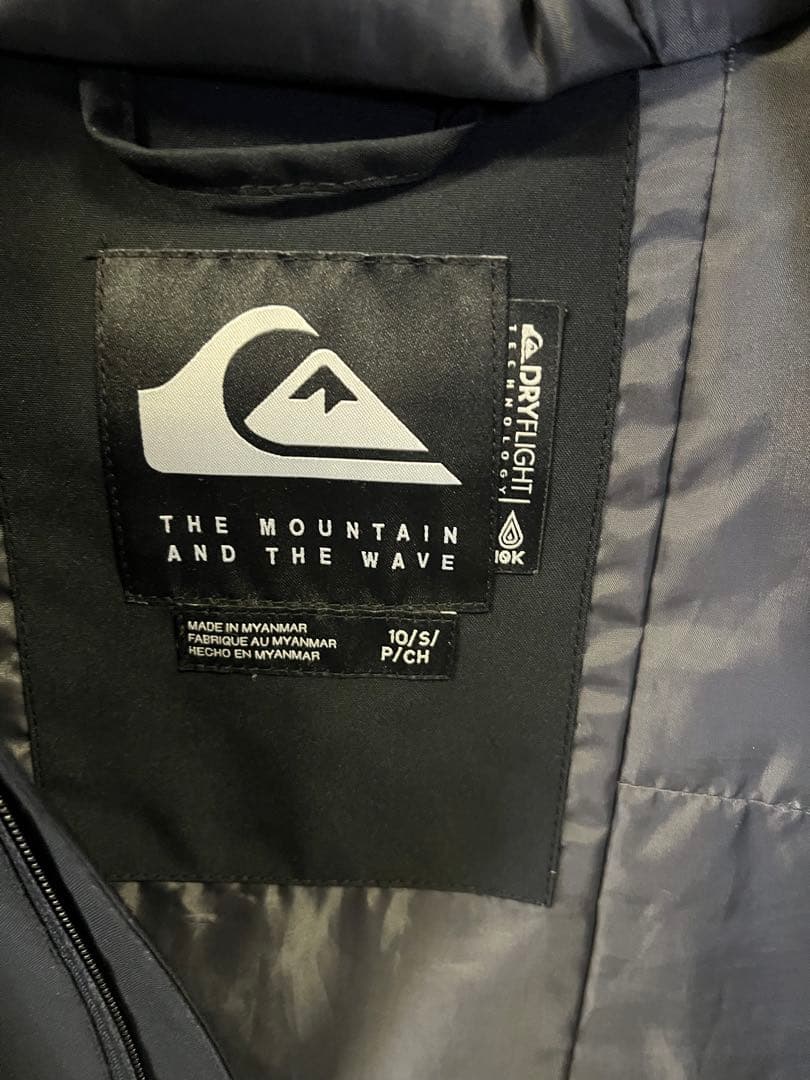 Quiksilver スノーボードウェアセット（子ども用）　140