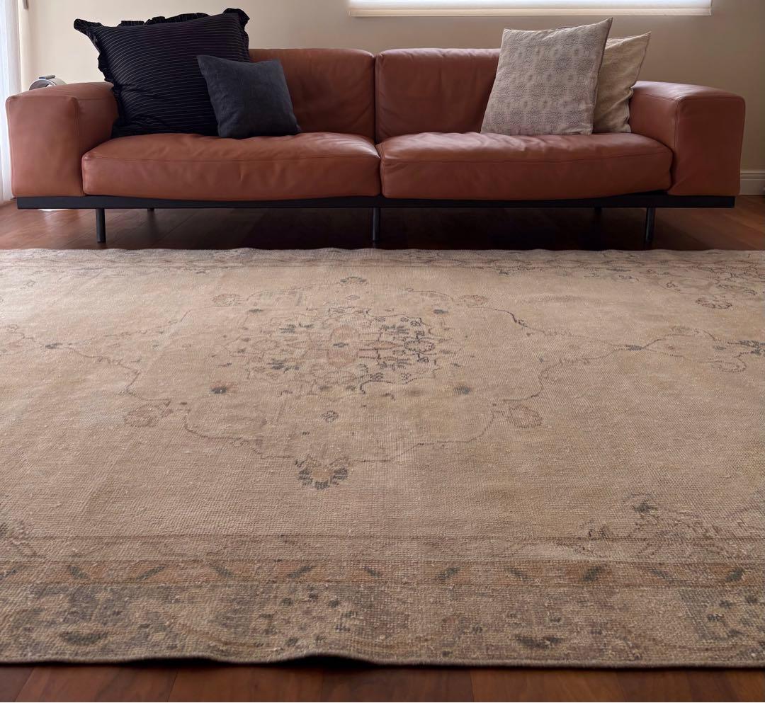 超大判　ヴィンテージラグ　オーバーダイ　オリエンタル　トルコ　ウシャク　ベージュ