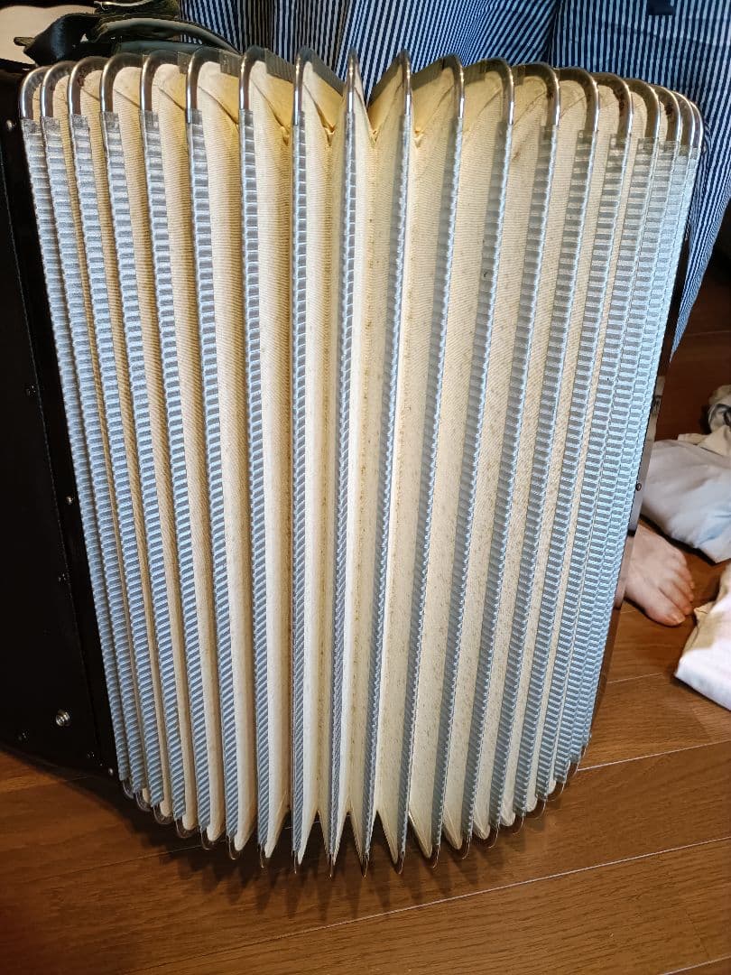 アコーディオン