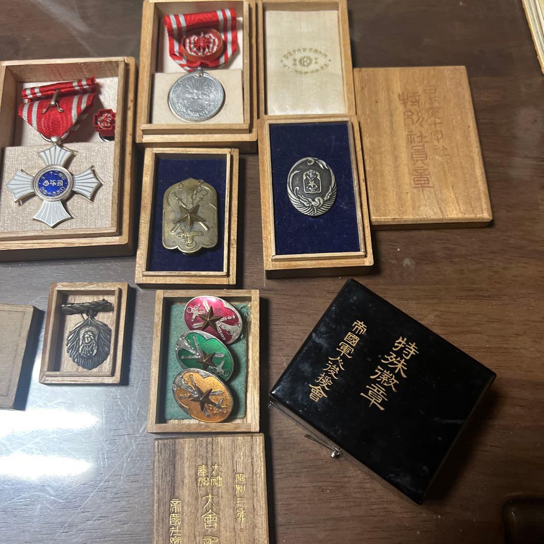 日本の勲章とメダル コレクション