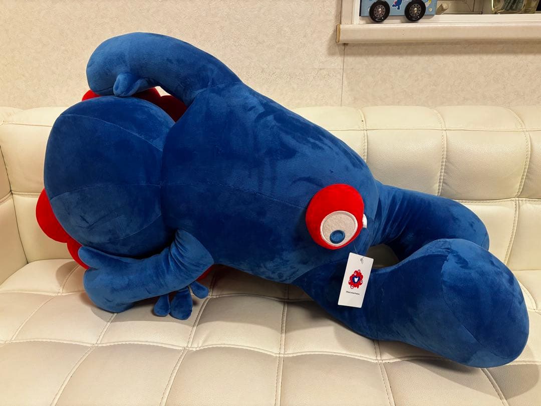 ミャクミャク１等ぬいぐるみ