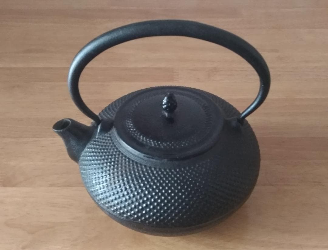 ★南部鉄器　鉄瓶　アラレ模様★