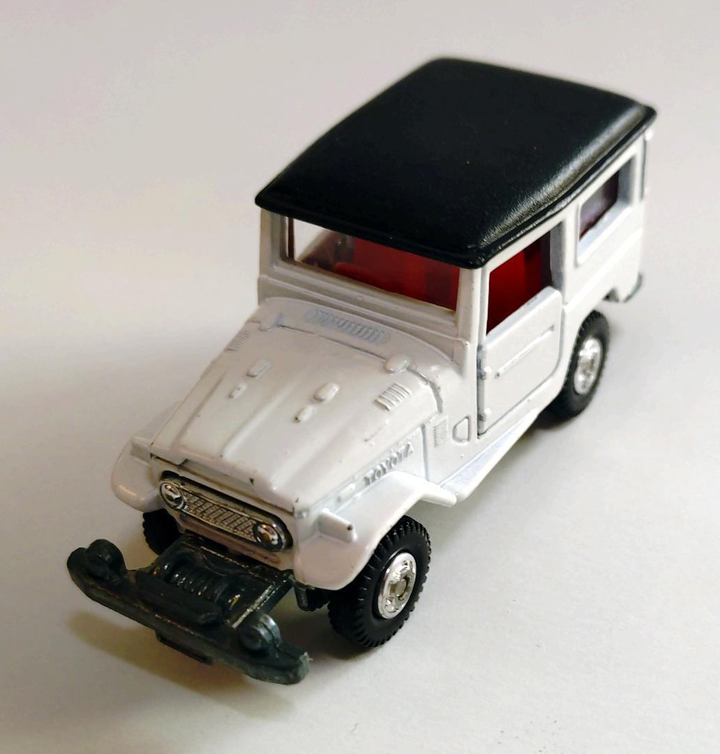 トミカ 2-2 トヨタ ランドクルーザー 当時物 旧ホイール FJ40①